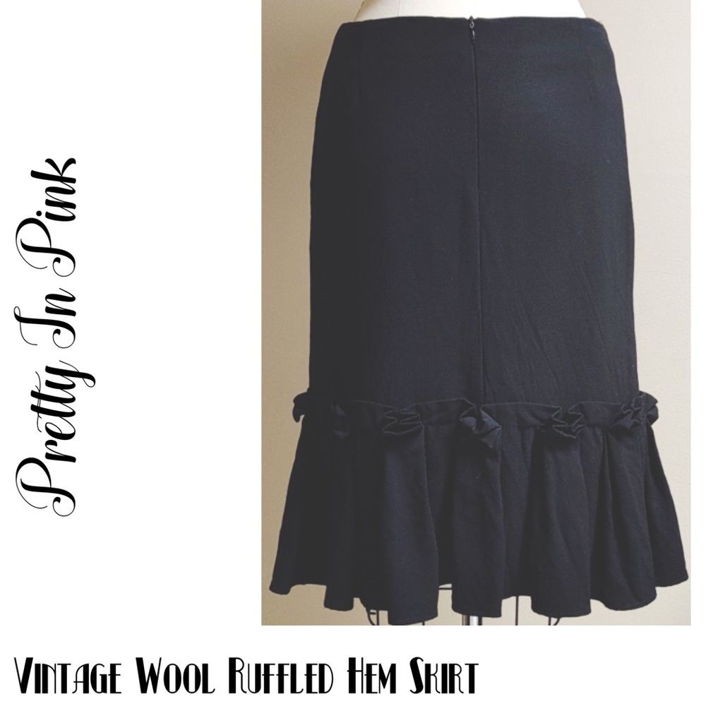 Vintage ‘Pretty In Pink’ Ruffled Hem Wool Skirt~Perf for Anytime 🕰
